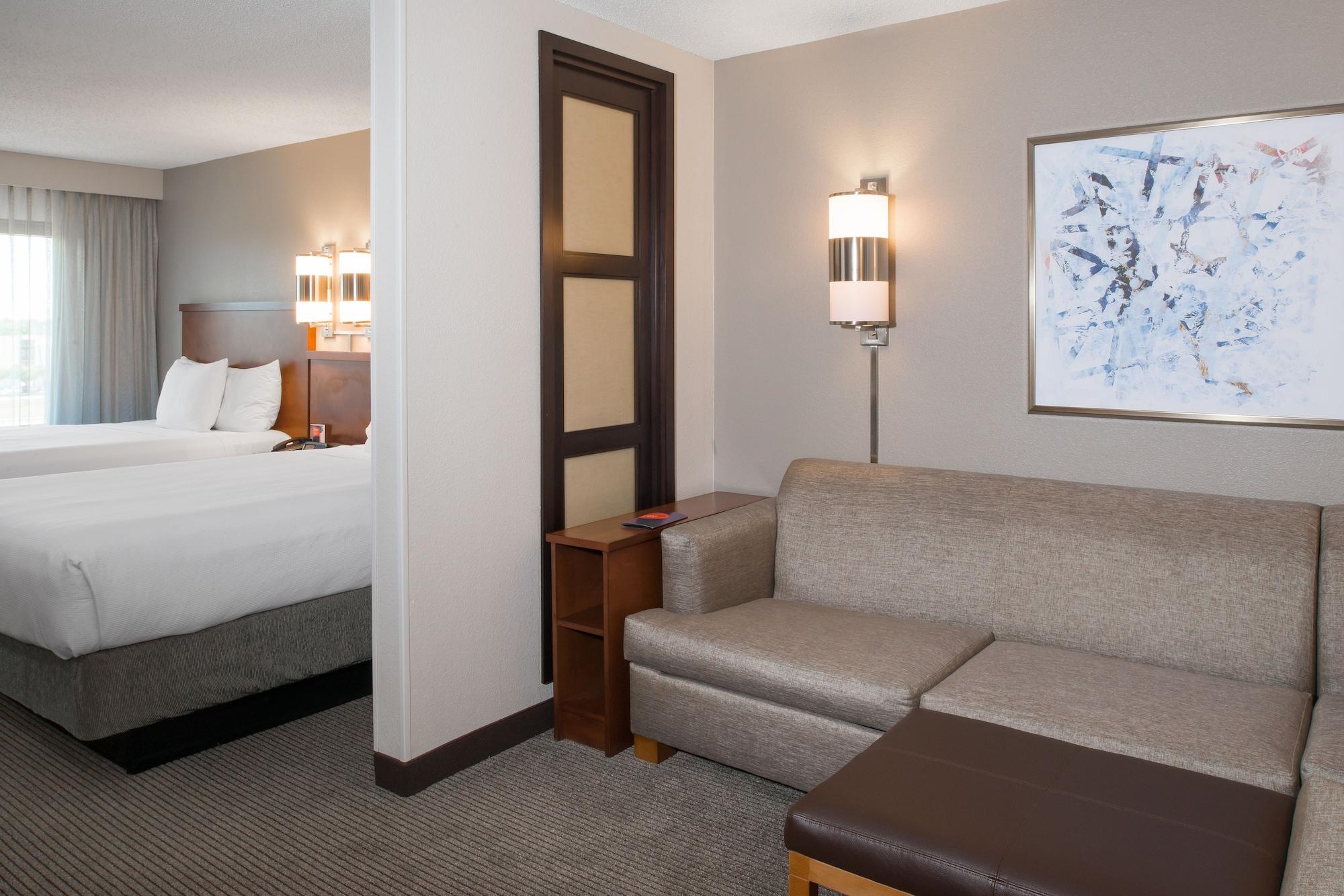 Hyatt Place Dallas/North Arlington/Grand Prairie Bagian luar foto
